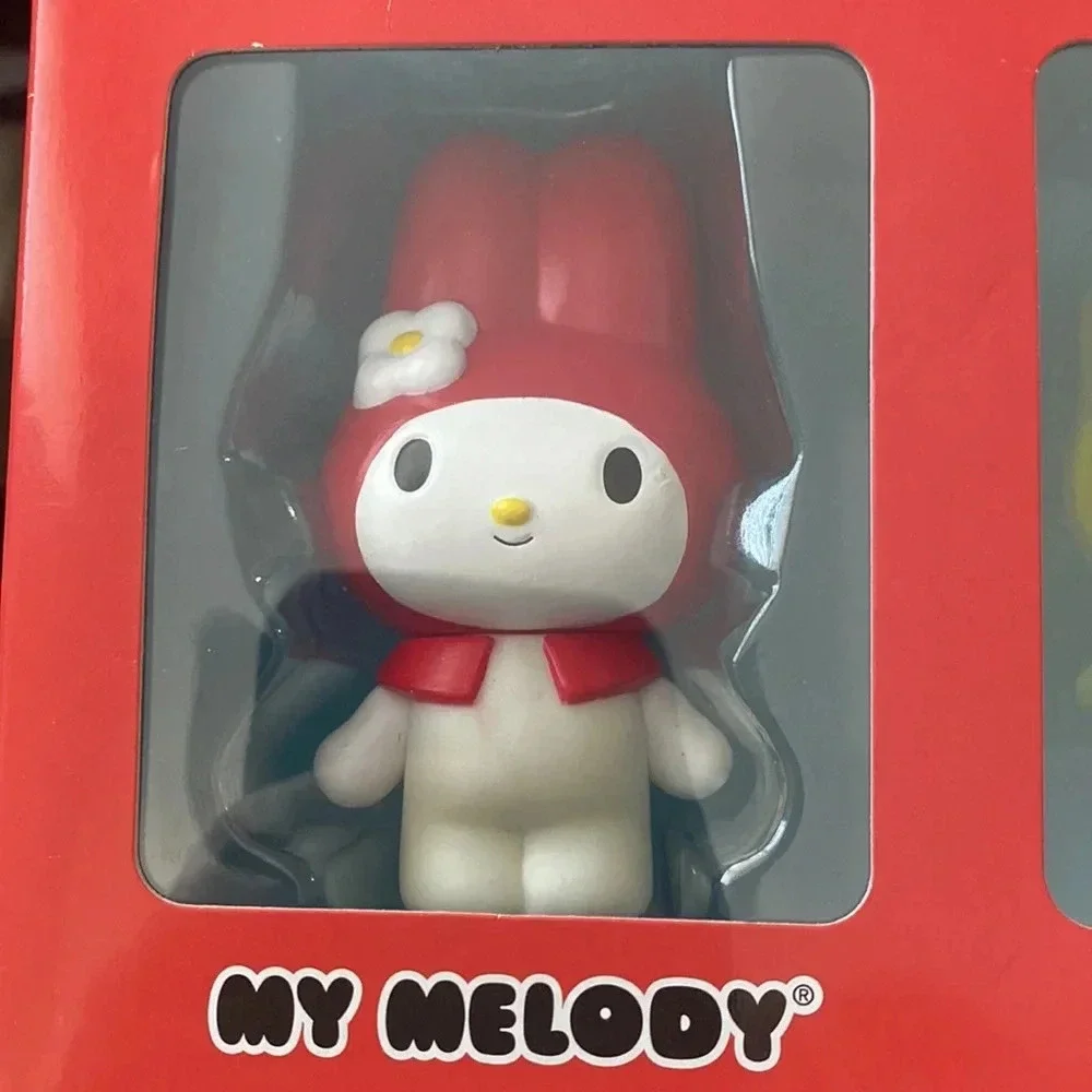 Hello Kitty Sanrio 50th Anniversary Small Gift - Picture 4 of 8